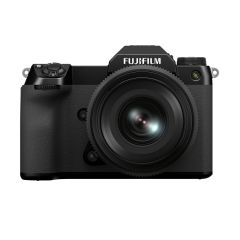 Fujifilm GFX 50S II & GF 35-70mm f/4.5-5.6 WR Lens